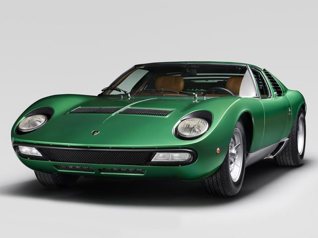 Lamborghini восстановили пред-производственный 1971 Miura SV